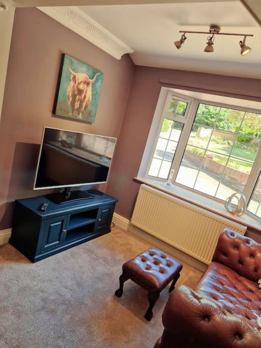 Large 4 Bedroom House On The River Wensum Sleeps 13 Norwich Ngoại thất bức ảnh